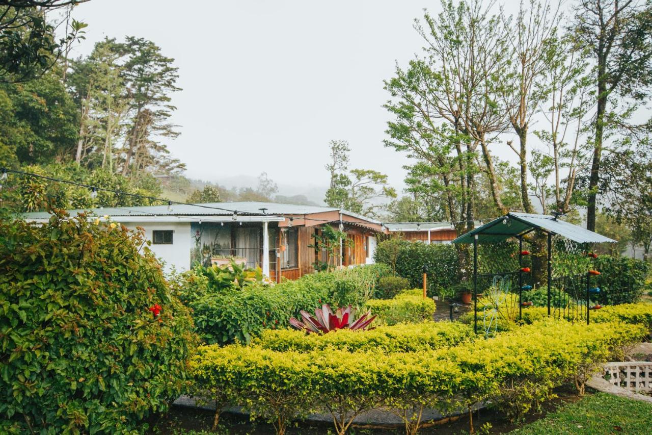 Hotel Holistico Monteverde Esterno foto